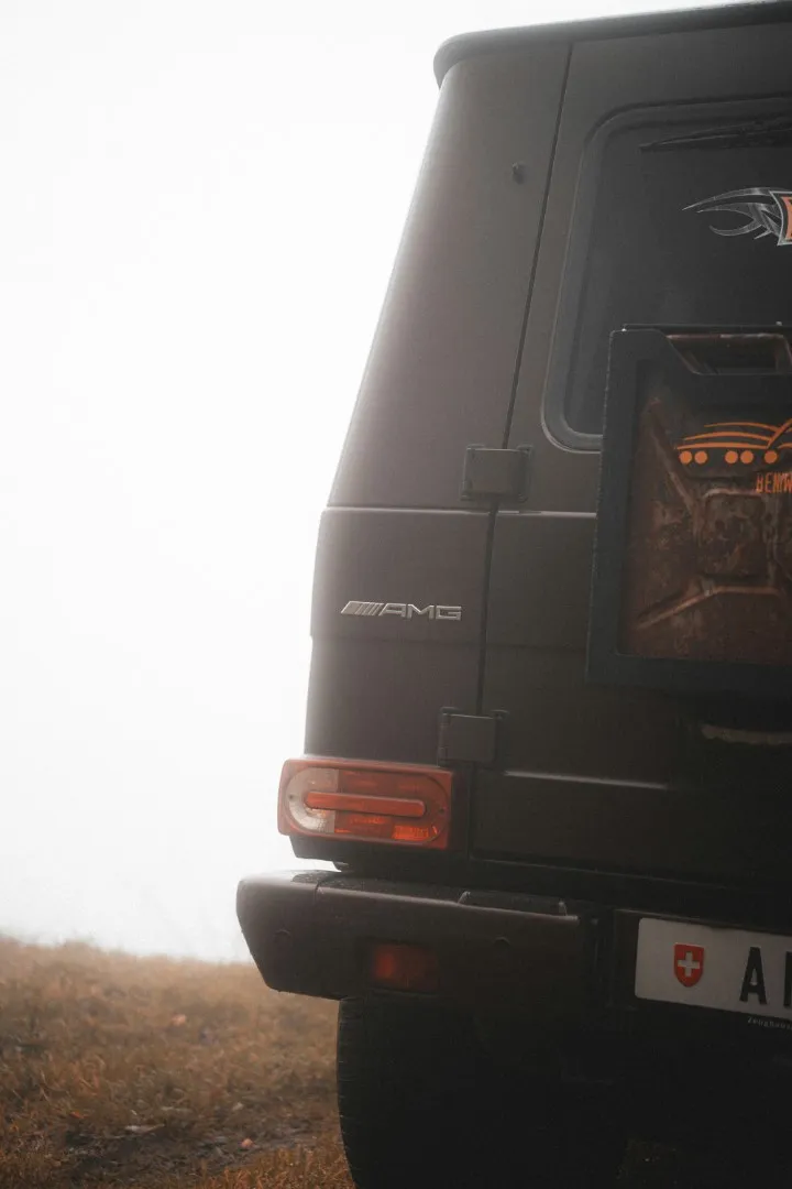 Geländewagen mit Schweizer Kennzeichen